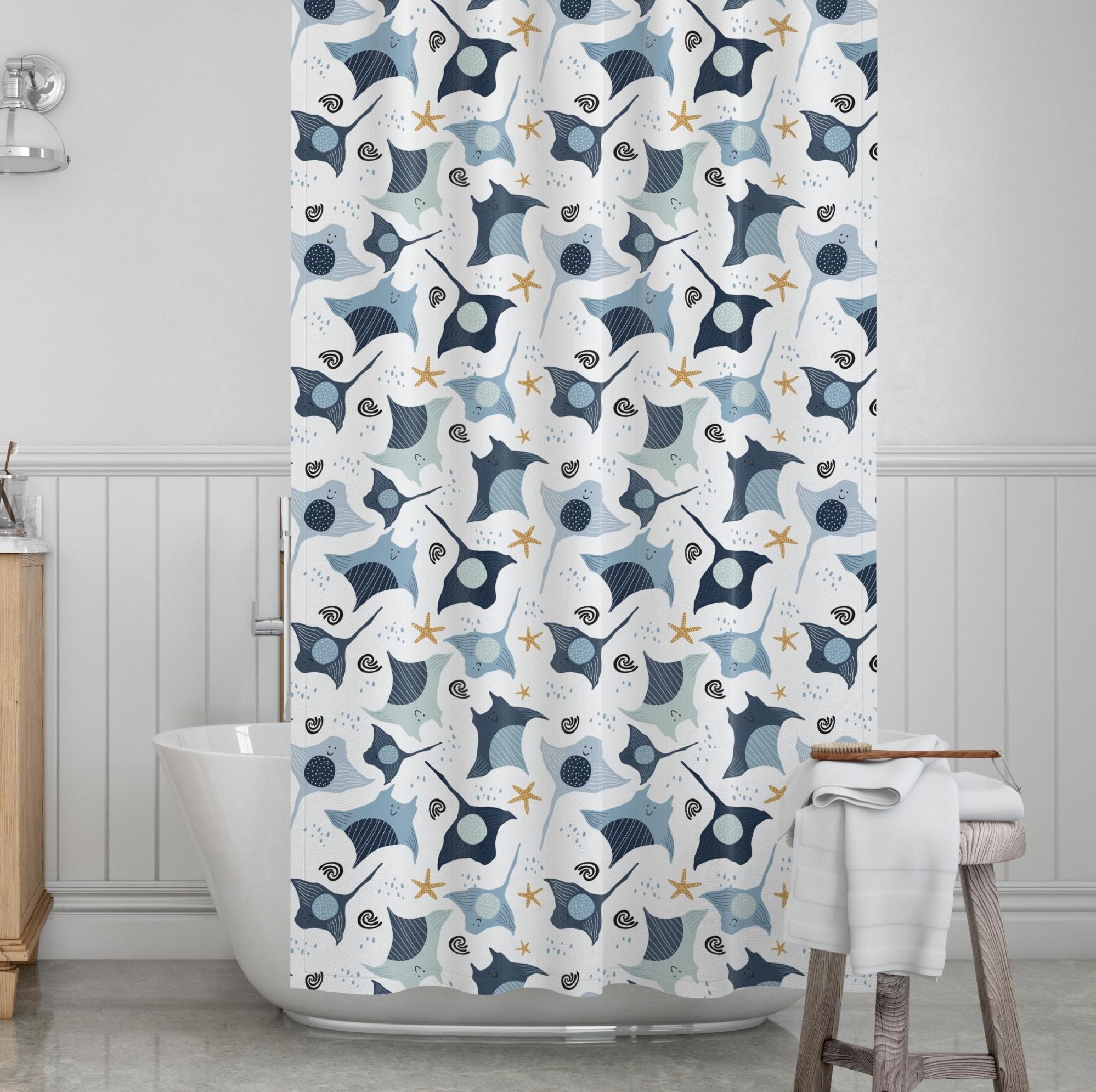 Manta Kids' Shower Curtains - Sea Pancakes