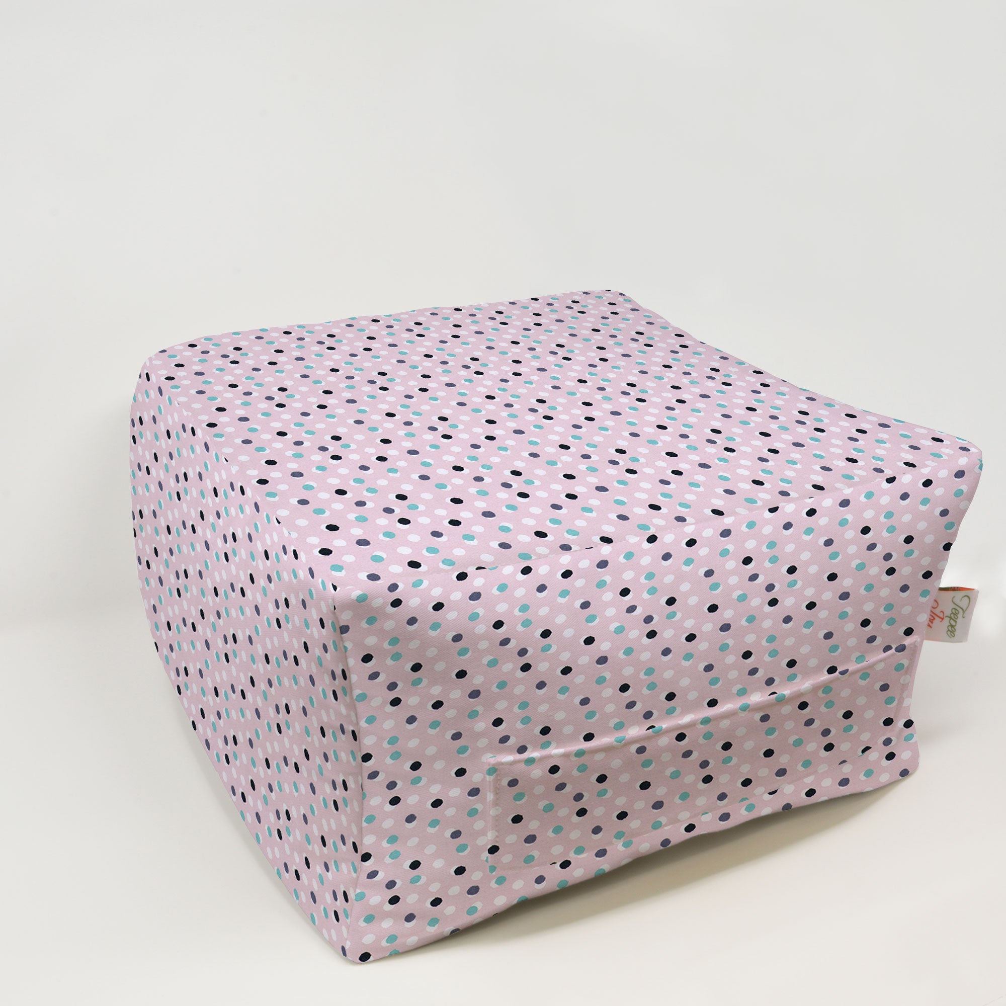 Kids Pouf - Free Dots English